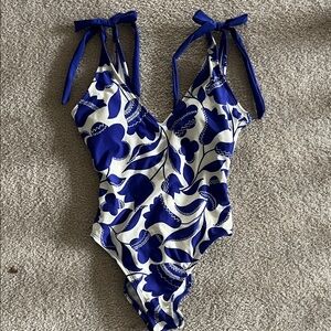 Kate Spade Zigzag Floral Bow strap V-Neck one piece swimsuit